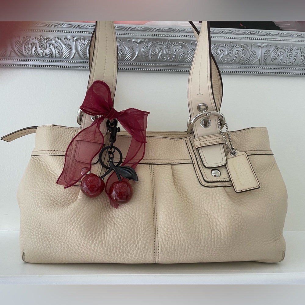 Coach Ivory Handbag M0949-F13732
